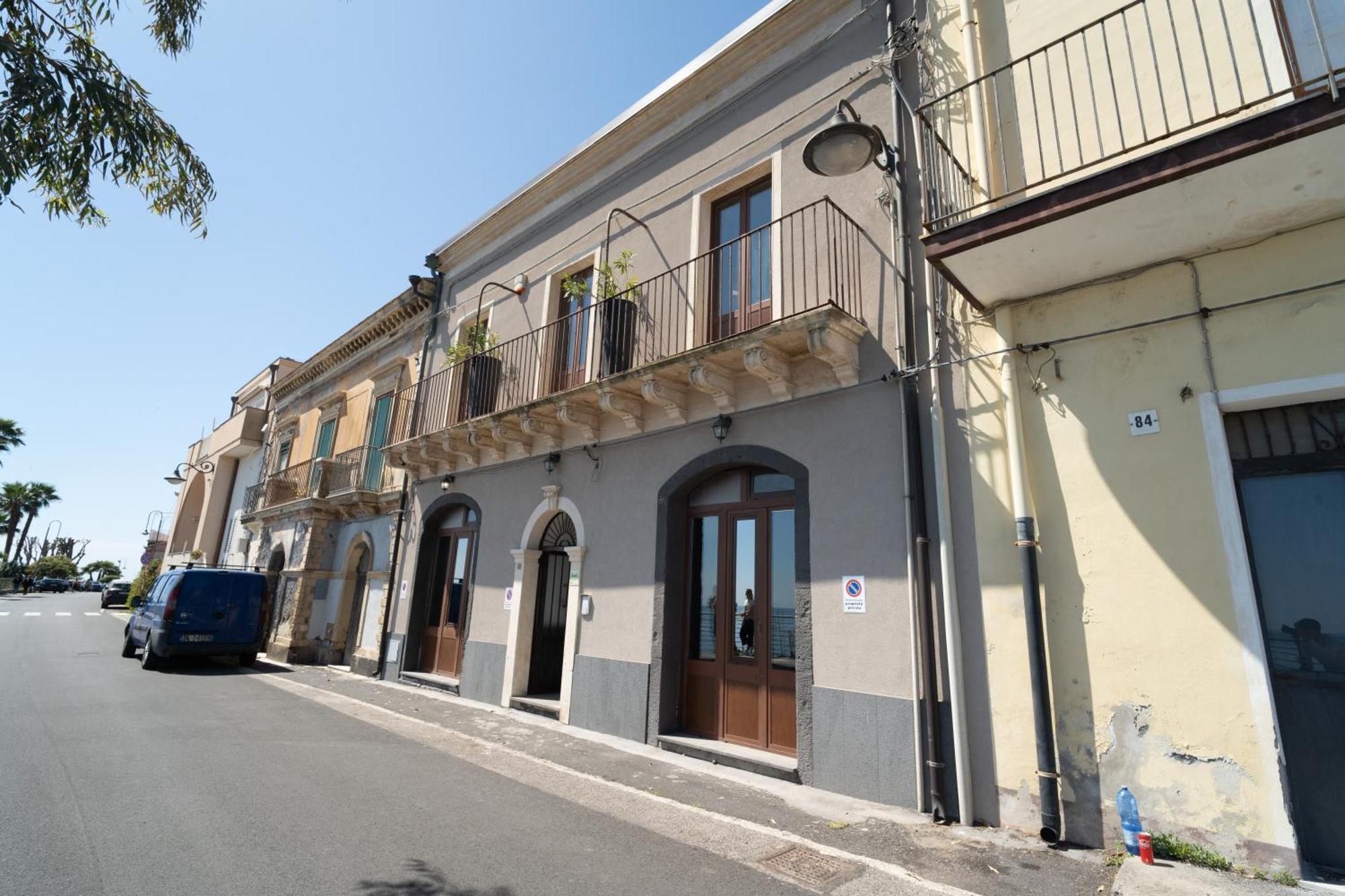 Hotel Casa Scala Acireale Exterior foto