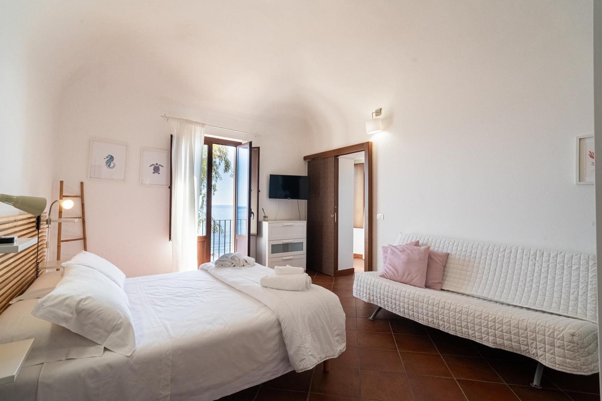 Hotel Casa Scala Acireale Exterior foto